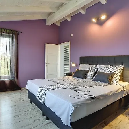 Desire Holiday home Jursici