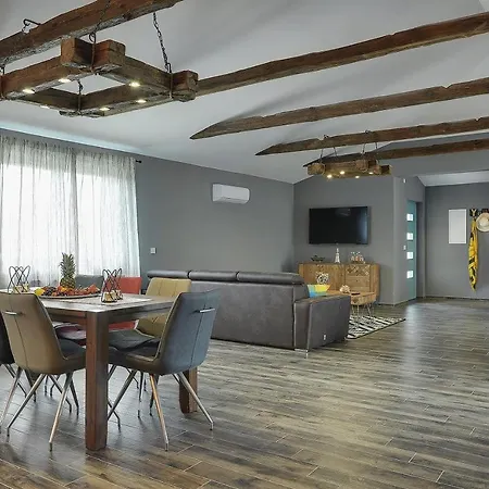 Desire Holiday home *