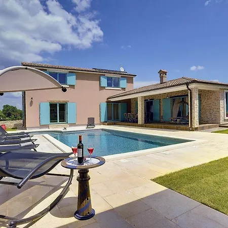 Holiday home Desire *